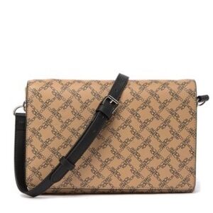 FRENCH Connection Messenger bag